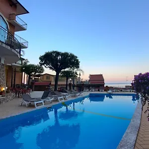 Corallo Таормина